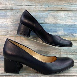 Naturalizer Donelle Black Leather Pump